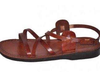 Stilul sandalelor romane a revenit!