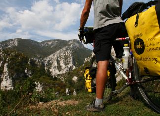 Bucurestenii se alatura proiectului Ride Planet Earth