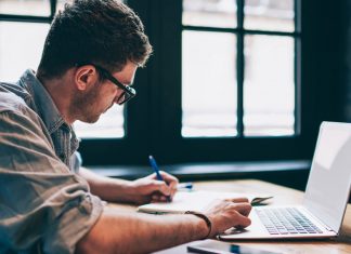 Probleme juridice de abordat cu un avocat online