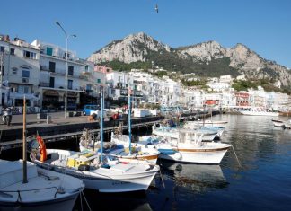 Italia isi redeschide granitele si permite libera circulatie in toata tara