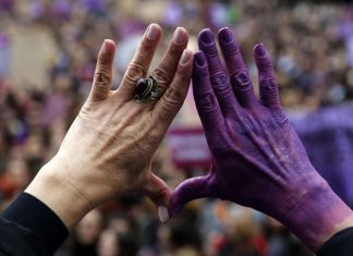 Parlamentul European isi reafirma angajamentul fata de egalitatea de gen