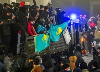 Zeci de morti si o mie de raniti in urma revoltelor din Kazahstan