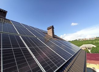 Montajul panourilor solare. Ce tip de acoperis trebuie sa aiba casa ta