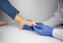 Onicomicoza – cum recunoști ciuperca unghiei și cum o tratezi corect